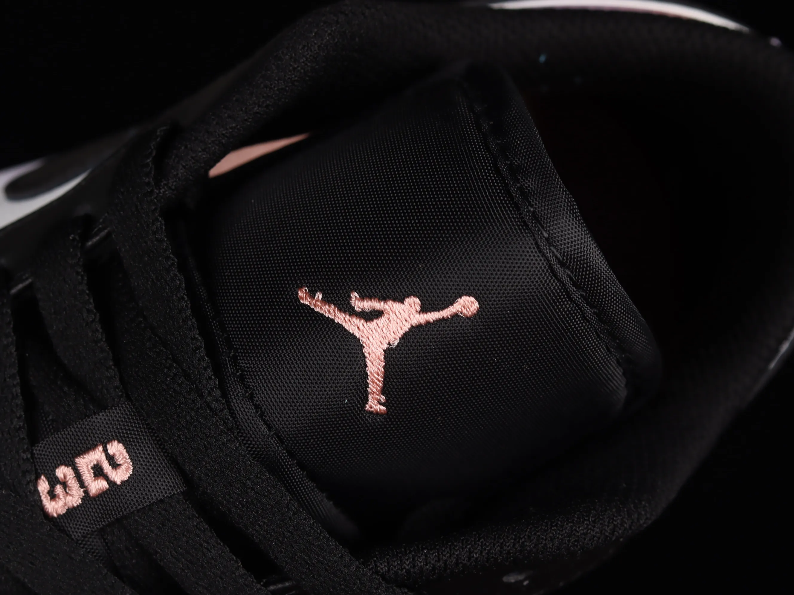 All categories Air Jordan Jordan series basketball shoes Air Jordan 1 Low Z version Air Jordan 1 Low AJ1 Joe 1 black and white laser cultural and leisure sports sneakers DQ2516-108